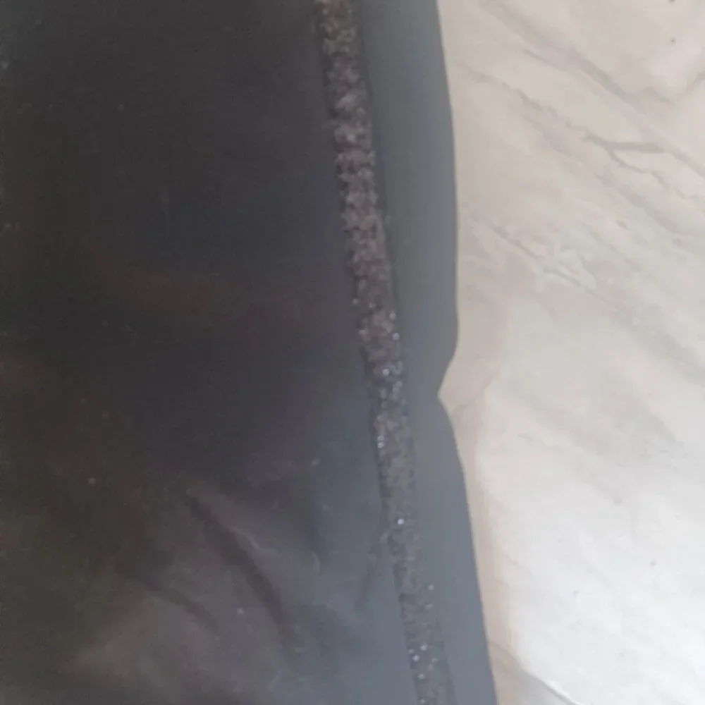 SimplyVeraWang Black Stretch Skinny 2 Pocket Jeggings Bling on both Sides Large - Picture 4 of 5